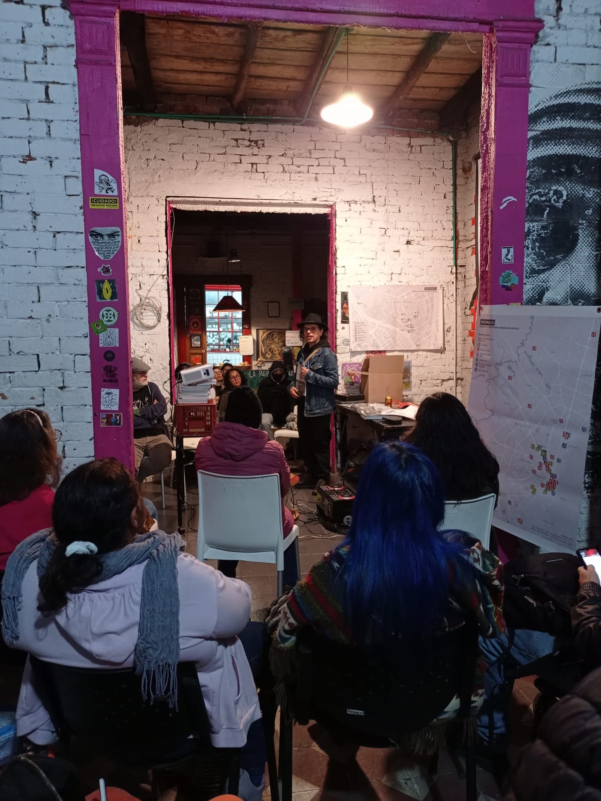 Imborrables lleva a La Redada la disputa por la memoria en las calles de Bogotá